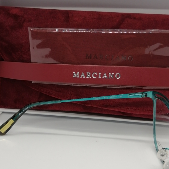 New/Authentic Marciano by Guess GM0311 Copper/Grn - Picture 5 of 7